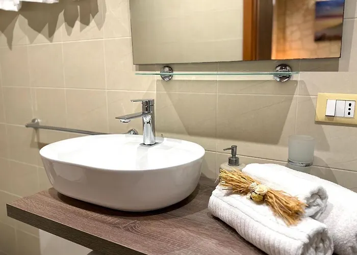 Casa vacanze Dependance In Villa, Etna, Natura, Relax Nicolosi