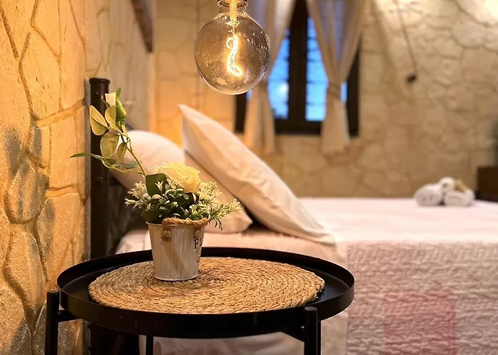 Dependance In Villa, Etna, Natura, Relax Casa vacanze *